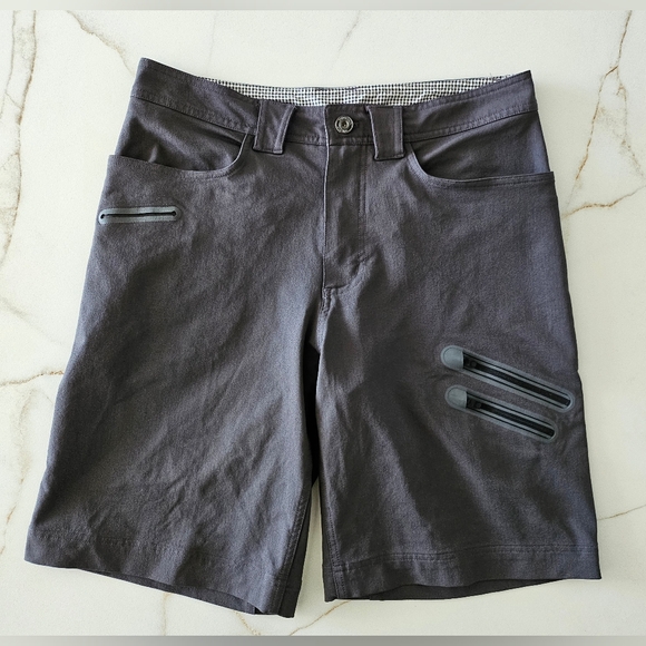 Lululemon Cadence Commute Shorts Men's Sz 34 Gray Athletic - Picture 1 of 16